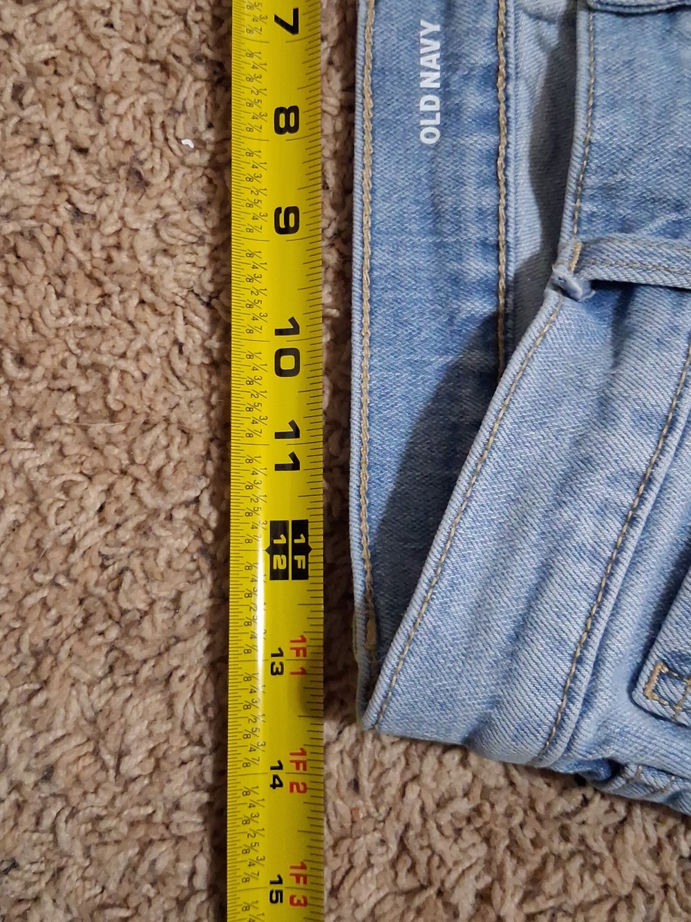 Old Navy Wow Boyfriend Jeans - Picture 4 of 6